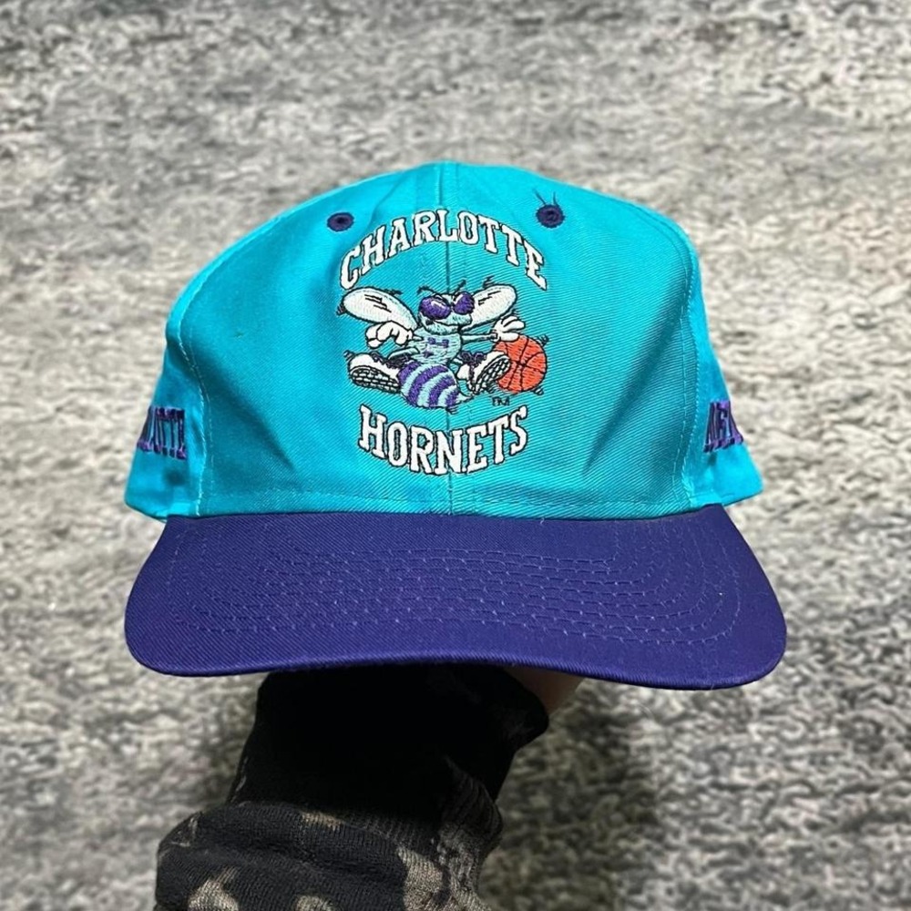 Vintage Charlotte Hornets Snapback‎ Hat NBA Embroidered 90s Adjustable Cap